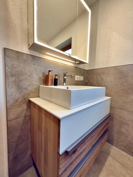 Referenz 34 – Fliesen- & Fugenarbeit