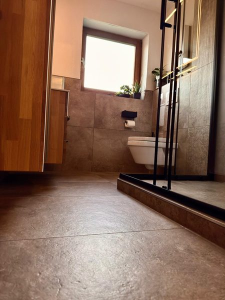 Referenz 42 – Fliesen- & Fugenarbeit